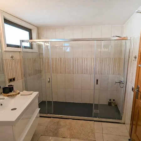 Allende Con Piscina Privada Y Ac Famara